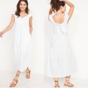Old Navy Fit & Flare Tiered Seersucker All-Day Maxi Dress